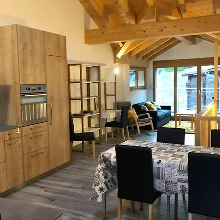 Duplex Avec 2 Chambres A Prassurny Sur Pres De Champex-lac Apartment *